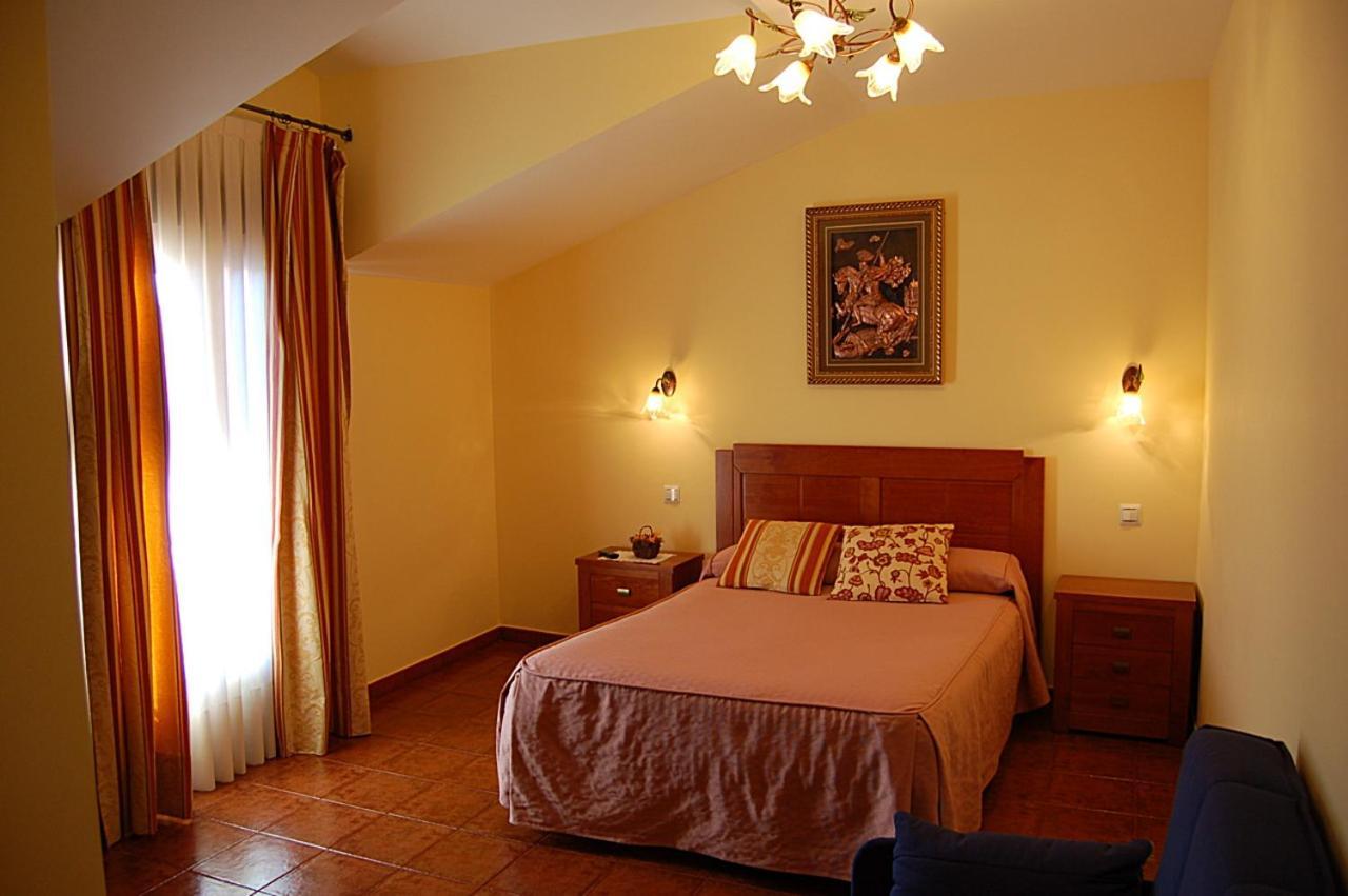 Hotel Rural Anamari Ciguenza  Екстер'єр фото
